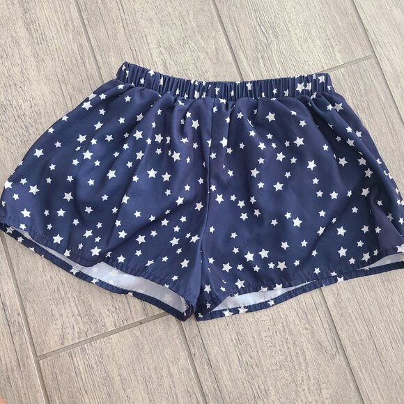 🏷 3/$15 or 5/$20 Disney toddler girls shorts navy blue w/white stars size 5T - Picture 5 of 7
